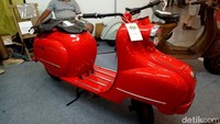 Basisnya biasanya tetap Vespa, kemudian dibikin bodi seperti Vespa tahun 45.