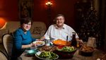 Fotografer Ini Tampilkan Cara Makan Orang Amerika, Seperti Apa Ya?
