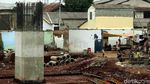 Masjid Ini Masih Berdiri di Tengah Proyek Tol Becakayu
