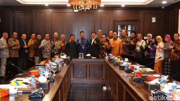 Ketua MA Hatta Ali Terpilih Sebagai Ketua MWA Unair