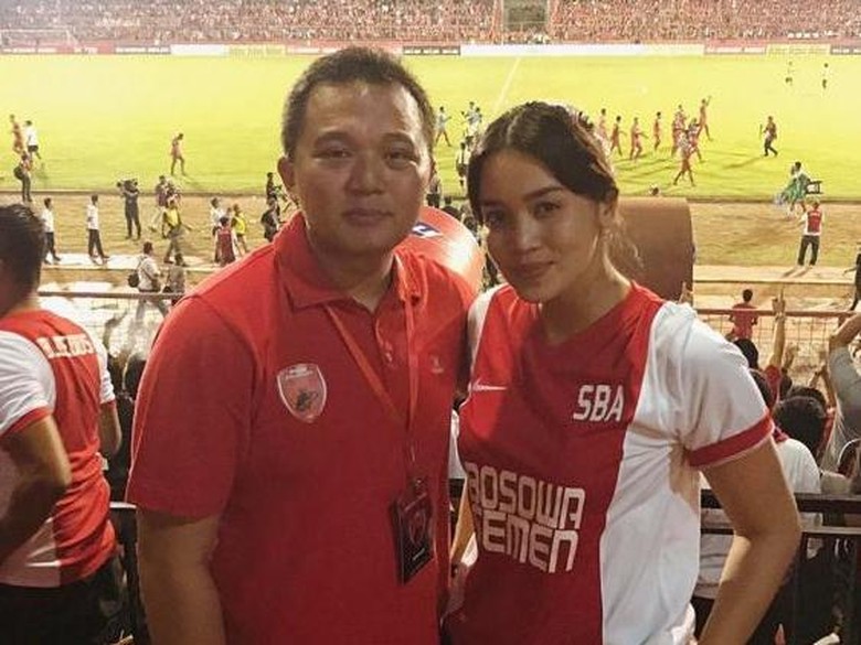 Alexandra Asmasoebrata Dilamar, Putri Aa Gatot Kaget Disebut Wanita Penghibur Alexandra Asmasoebrata Dilamar, Putri Aa Gatot Kaget Disebut Wanita Penghibur