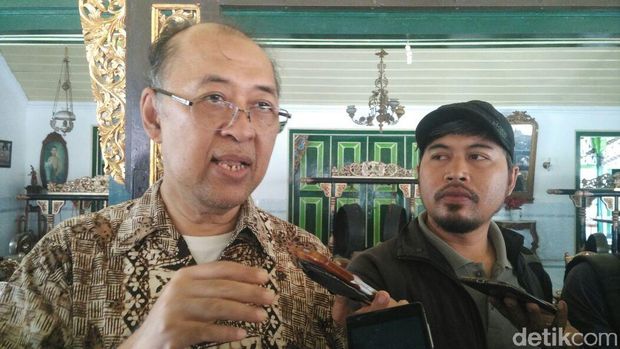 Keluarga Keraton Yogya Berduka, Putra Sultan HB IX Wafat 