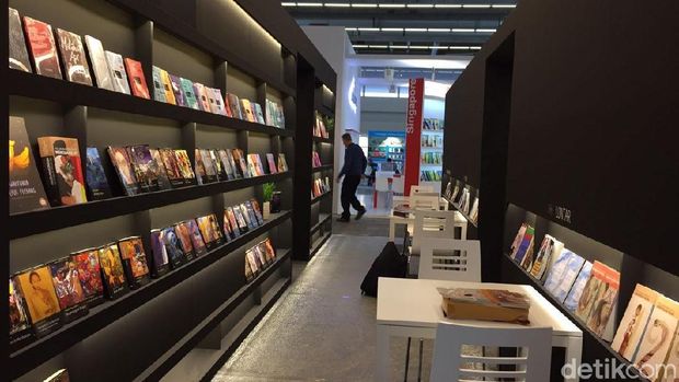 132 Judul Buku Indonesia Serius Diminati, 18 Judul Terjual di FBF 2017