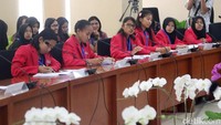 Kegiatan Sehari Jadi Menteri merupakan event kedua yang diselenggarakan Plan International Indonesia. Ke-21 remaja ini terpilih dari 1.800 kandidat remaja yang mengikuti kompetisi video blog (vlog) berdurasi 90 detik.