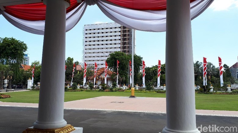 Serangkaian Acara dan Kirab Sambut Gubernur Baru Jawa Timur Serangkaian Acara dan Kirab Sambut Gubernur Baru Jawa Timur