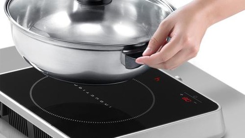 kompor listrik Modena