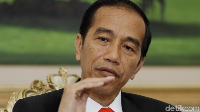Presiden Jokowidodo Saat Wawancara
