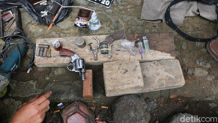 3 Honorer Satpol PP di Bengkulu Diduga Terlibat Perakitan Senpi