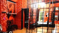 Per empat jamnya, biaya sewa kamar di Motel Kissme ditaksir sekitar 30 ribu peso atau sekitar Rp 134 ribu. Jika ingin tambah waktu, traveler pun bisa memilih paket 12 jam. Ada-ada saja! (kissmemotel.com)