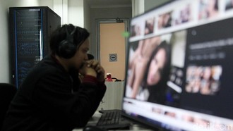 Polda Metro Tangkap 3 Host Live Streaming Promosi Judol Lewat Konten Dewasa
