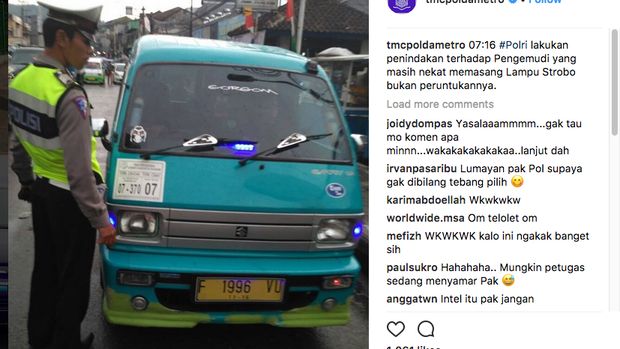 Polisi Copot Strobo di Angkot dan Motor