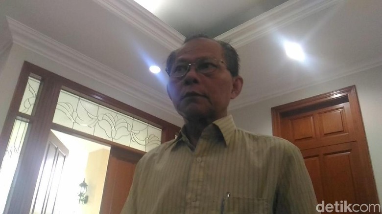 Cerita Penjahit Legendaris yang Buatkan Pakaian Dinas Anies Cerita Penjahit Legendaris yang Buatkan Pakaian Dinas Anies