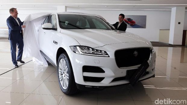 Jaguar F-Pace