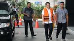 Senyum Semringah Aditya Moha Saat Jalani Pemeriksaan KPK