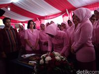 Resmikan Renovasi SMP Bhayangkari, Istri Kapolri: Jangan Tawuran