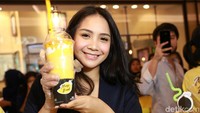 Bisnis baru Nagita Slavina. (Foto: Palevi S/detikHOT)