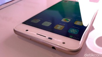 Dapur pacunya pakai prosesor octa-core 1,5 GHz. Foto: detikINET/Adi Fida Rahman