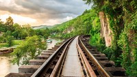 Destinasi ini sampai-sampai disebut jalur kereta api kematian. Simak foto-foto lawas berikut ini (Dok. Belmond Eastern and Oriental Express)
