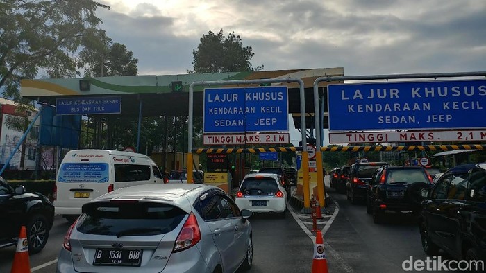 gerbang tol pasteur direlokasi