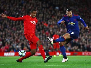 Dalglish: Tak Ada Aturan MU Dilarang Bermain Defensif di Anfield