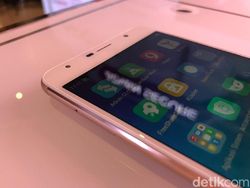 Advan A8 Menggoda dengan Kamera Ganda