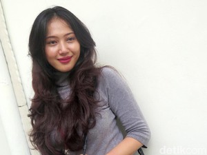 Tulis Surat ke Gatot Brajamusti, Suci: Aku Kangen Pelukan Papa
