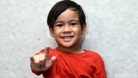 Sikap polosnya berhasil membuat penonton terhibur kala menyaksikan film horor bertajuk Pengabdi Setan itu. Pool/Noel/detikFoto.