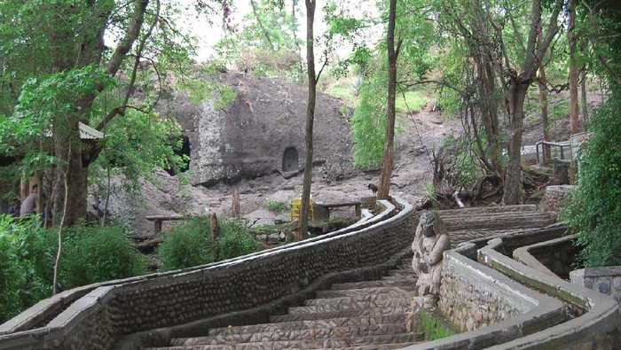 gua selomangleng
