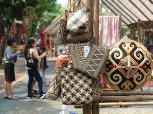 Pengertian Kerajinan Budaya Lokal Nonbenda dan Contoh-contohnya