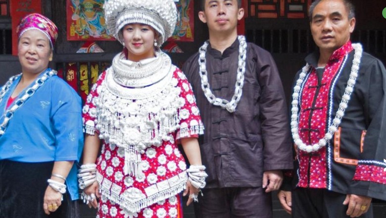 Pengantin etnis Miao di China yang memakai atribut serba perak (BBC Travel) Pengantin etnis Miao di China yang memakai atribut serba perak (BBC Travel)