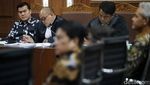 Ganjar Pranowo Bersaksi di Sidang e-KTP
