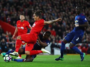 Matic Pede MU Mampu Redam Liverpool