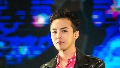8 Gaya Rambut G-Dragon yang Mirip Tokoh Naruto