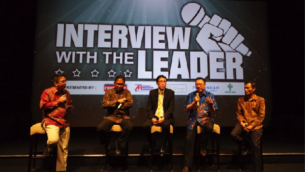 Shop&Drive di acara penghargaan Majalah Franchise Indonesia (Foto: dok. Shop&Drive)