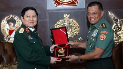 Panglima TNI Bertemu Menteri Pertahanan Vietnam