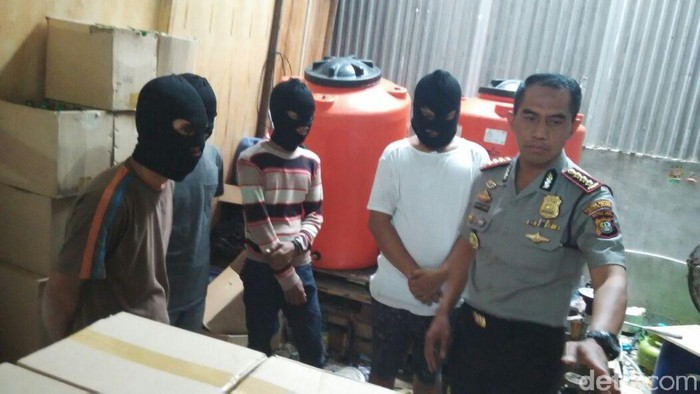 Pabrik Miras Oplosan di Kelapa Gading Digerebek, 4 Orang Ditangkap