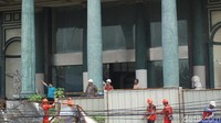 Kini ada proyek pembangunan jalur LRT di depan Menara Saidah. Foto: Menara Saidah (Kanavino-detikcom)