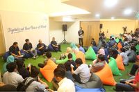 Suasana acara konferensi pers peluncuran Garda Oto Digital. Ki-ka: Gunawan Salim (Chief Marketing Officer), Rudy Chen (CEO), Suparno Djasmin (Direktur Astra International), Hendry Yoga (Chief Operating Officer) / (Foto: Garda Oto)