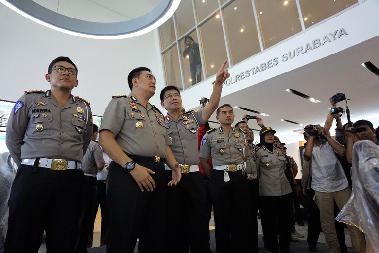 Puji Command Center Surabaya, Kakorlantas: Jadi Contoh Nasional Puji Command Center Surabaya, Kakorlantas: Jadi Contoh Nasional