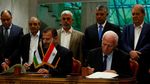 Potret Momen Penandatanganan Rekonsiliasi Hamas dan Fatah