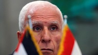 Pemimpin Fatah Azzam Ahmad langsung mewakili faksinya dalam momen bersejarah itu. Foto: REUTERS/Amr Abdallah Dalsh