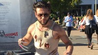 Wolverine tiba-tiba saja datang ke Frankfurt Book Fair 2017. Foto: Ken Yunita