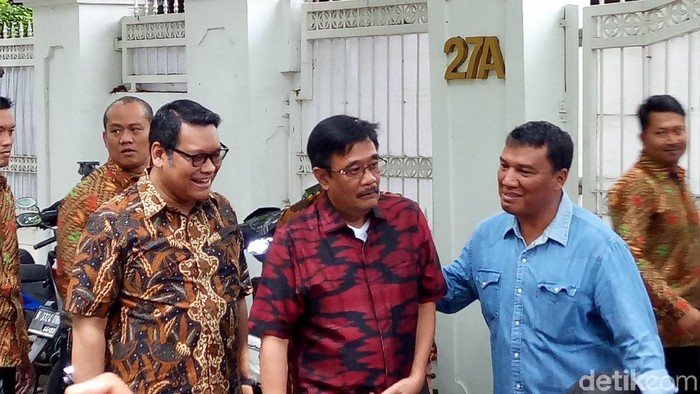 Soal Peluang Jadi Menteri, Djarot: Tergantung Presidennya
