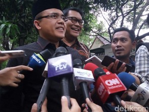 Bupati Anas Tunggu Keputusan Mega soal Pilgub Jatim Besok