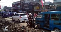 Penampakan Horor Macet Pemicu Kades Sukabumi Surati Jokowi