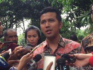 Ini Jawaban Suami Arumi Bila Disandingkan Kiai dengan Khofifah
