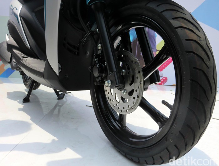 Yamaha meluncurkan Mio Reborn di Jakarta, Sabtu (14/10/2017). Tidak hanya tampilannya yang berubah, beberapa fitur telah disematkan Yamaha untuk menyempurnakan motor skutik yang dinamai Mio S Tubless & Ban Lebar tersebut.