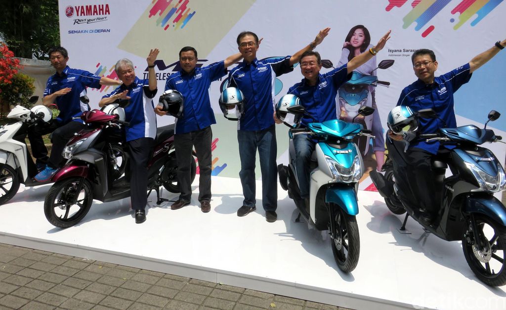 Yamaha meluncurkan Mio Reborn di Jakarta, Sabtu (14/10/2017). Tidak hanya tampilannya yang berubah, beberapa fitur telah disematkan Yamaha untuk menyempurnakan motor skutik yang dinamai Mio S Tubless & Ban Lebar tersebut.