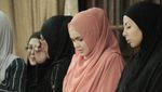 Hamil Setelah 11 Tahun Nikah, Siti Nurhaliza Pamer Perut Buncit