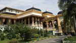 Melihat Kemegahan Istana Maimun di Medan